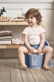 BABYBJÖRN - Potty Chair - Deep Blue/White