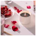 SÖTRÖNN Scented candle in ceramic jar, red berries & vanilla/white, 25 hr