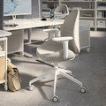 HATTEFJÄLL Office chair with armrests, Gunnared beige/white