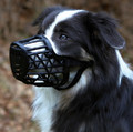 Trixie Plastic Muzzle Size 6 L, black