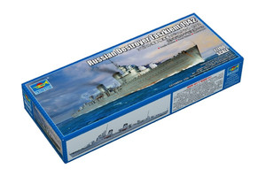 Trumpeter Plastic Model Kit Russian Destroyer Taszkient 1942 1/700 14+