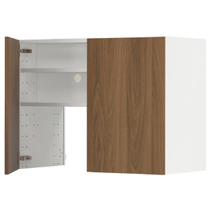 METOD Wall cb f extr hood w shlf/door, white/Tistorp brown walnut effect, 80x60 cm