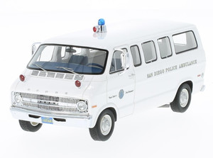 Dodge Sportsman San Diego Police Ambulance 1973