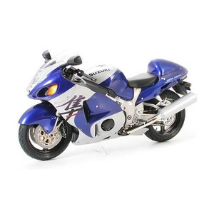 Tamiya Static Scale Model Suzuki GSX1300R Hayabusa 1:12 12+