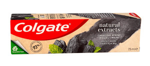Colgate Toothpaste Natural Extracts Charcoal+White 75ml
