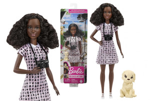 Barbie Photographer Doll HCN10 3+