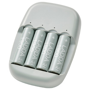 STENKOL / LADDA Battery charger and 4 batteries