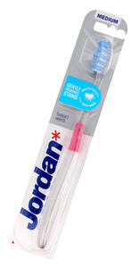 Jordan Target White Toothbrush Medium 
