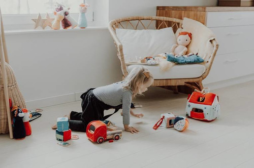 LILLIPUTIENS Wooden fire truck with retractable hose, ladder and bell Rhino Marius 2+