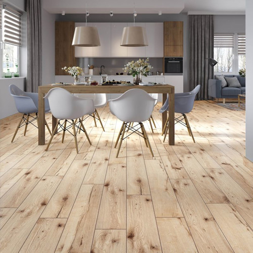 Classen Laminate Flooring Oak Niasa AC5 1.973 sqm, Pack of 8