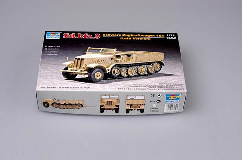 Trumpeter Plastic Model German Sd.Kfz.9 Schwere 14+