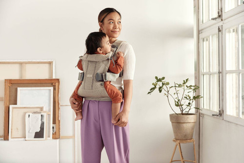 BABYBJÖRN - Baby Carrier ONE AIR 3D MESH, Grey Beige 0-36m