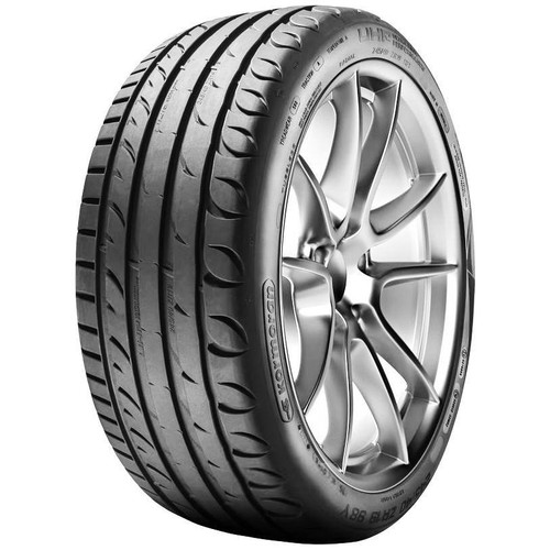 KORMORAN Ultra High Performance 235/40R18 95Y