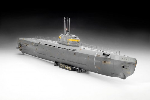 Revell Plastic Model Kit German Submarine Type XXI 12+