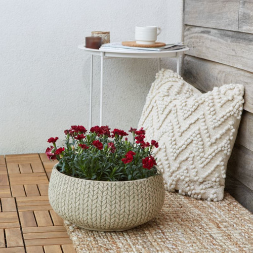 Verve Plant Pot, knitted effect