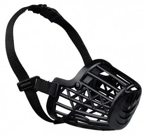 Trixie Plastic Muzzle Size 6 L, black