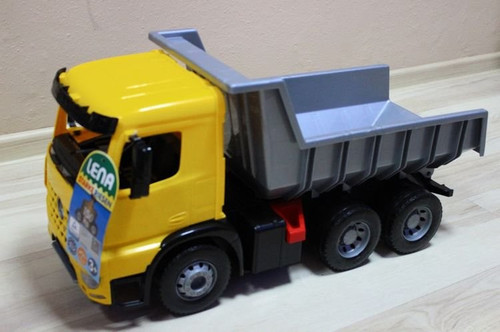 Lena Tipper Truck 63cm 3+