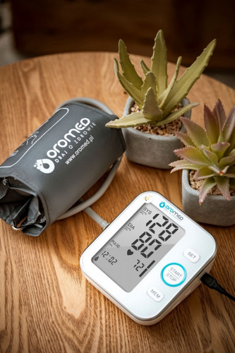 Oromed Blood Pressure Monitor ORO-N6BASIC