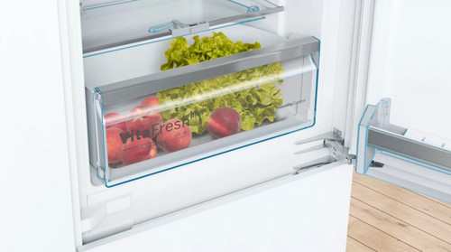 Bosch Fridge-Freezer KIS87AFE0