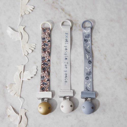 Elodie Details Pacifier Clip Small People For Peace