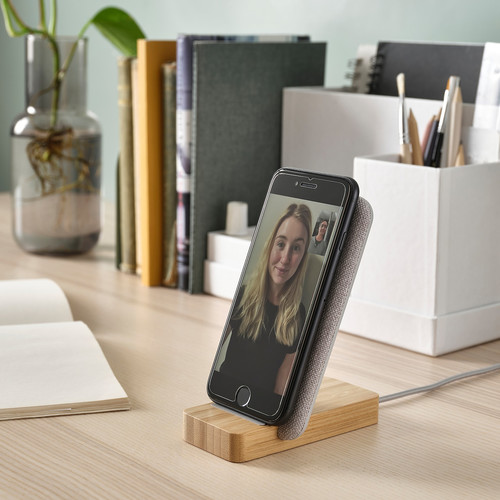 NORDMÄRKE Wireless charging stand, bamboo