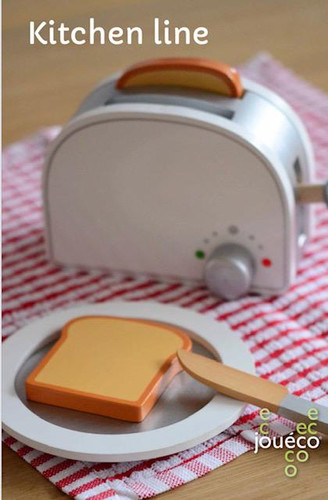 Joueco Wooden Toaster Toy 3+