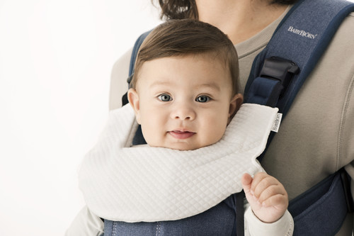 BABYBJÖRN Bib for Baby Carrier ONE - White 0-36m