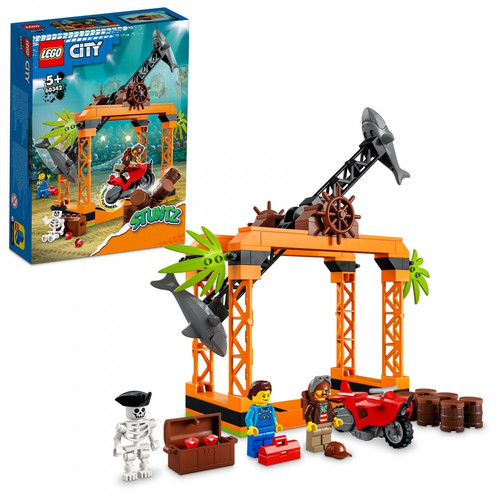 LEGO City The Shark Attack Stunt Challenge 5+
