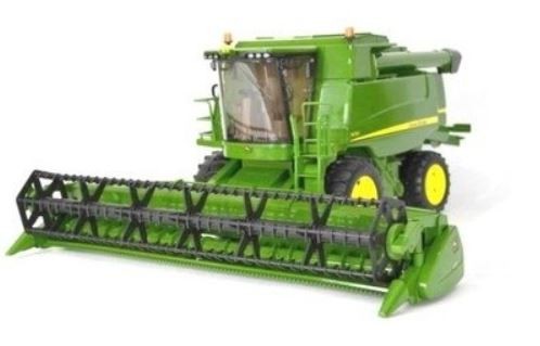 Bruder John Deere Combine Harvester T670i 4+