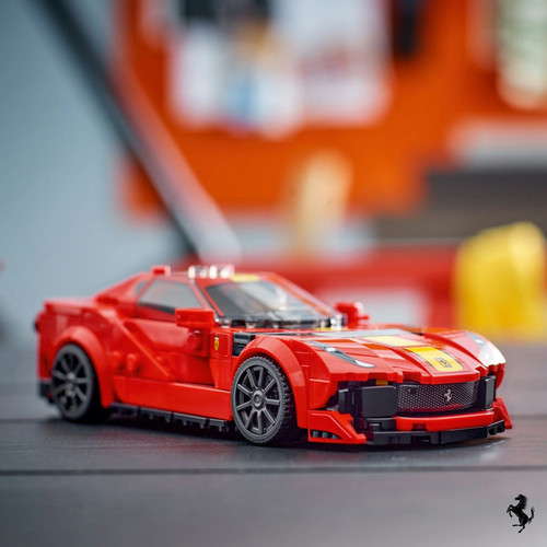 LEGO Speed Champions Ferrari 812 Competizione 9+