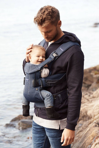 BABYBJORN - Baby Carrier ONE AIR, Navy Blue with Bib for Baby Carrier One 0-36m