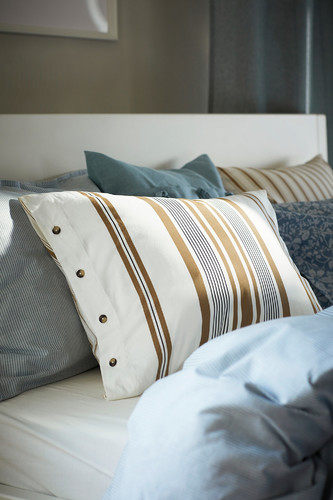 LAPPDUNÖRT Pillowcase, white/brown/striped, 50x60 cm