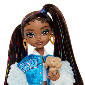 Barbie Dream Besties Barbie “Brooklyn” Fashion Doll HYC22 4+