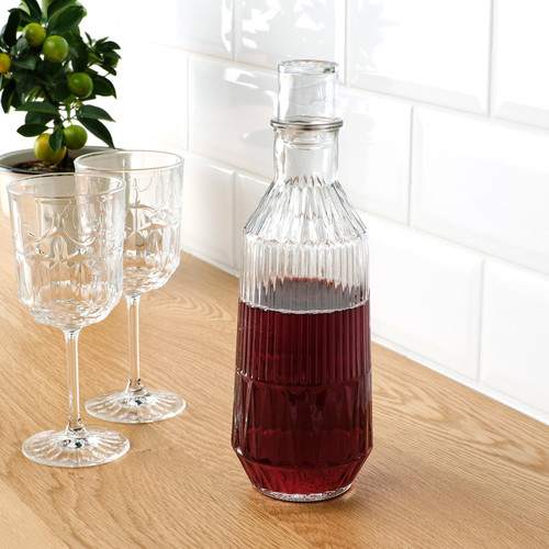 SÄLLSKAPLIG Carafe with stopper, clear glass, patterned, 1 l