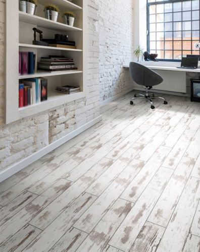 Kronostep Laminate Flooring Pinia Antique AC5 2.49 sqm