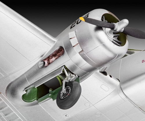 Revell Model Kit Beechcraft model 18 1/48 10+