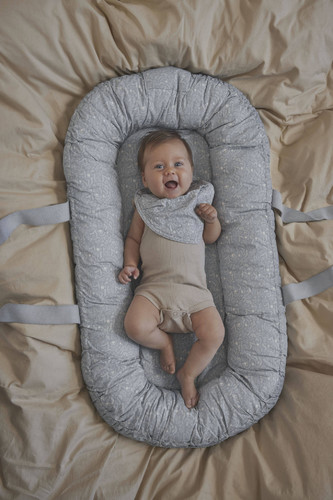 Elodie Details Portable Baby Nest - Monkey Sunrise