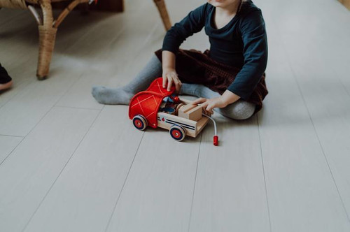 LILLIPUTIENS Wooden fire truck with retractable hose, ladder and bell Rhino Marius 2+