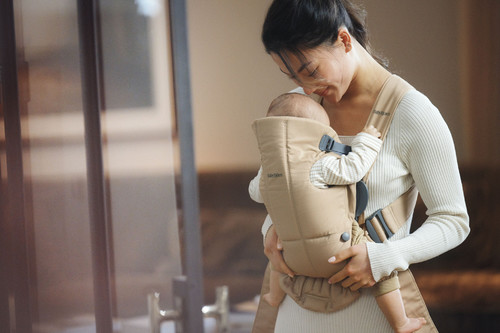 BABYBJÖRN Baby Carrier Mini, Beige Woven