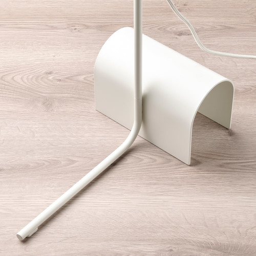 HÅRSLINGA Floor lamp, white