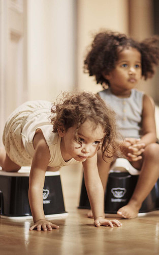 BABYBJÖRN Potty Chair - Black/White