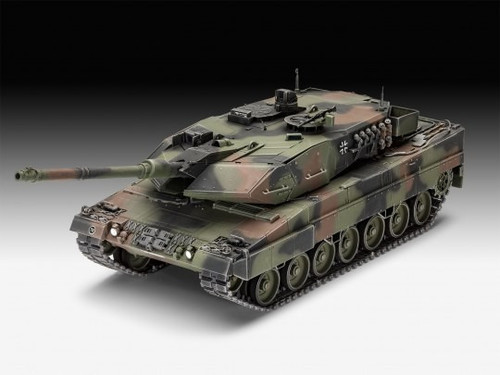 Revell Plastic Model Tank Leopard 2A6/A6NL 12+