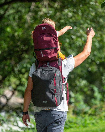 MiniMeis Shoulder Carrier - Burgundy