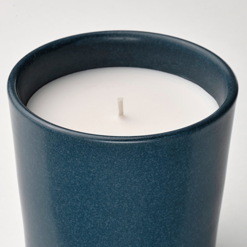 FRUKTSKOG Scented candle in ceramic jar, Vetiver & geranium/black-turquoise, 50 hr