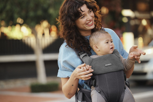 BABYBJÖRN Bib for Baby Carrier Harmony - Dark Grey