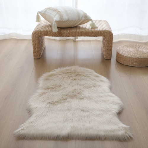 GoodHome Faux Sheepskin Rug 60 x 90 cm, beige