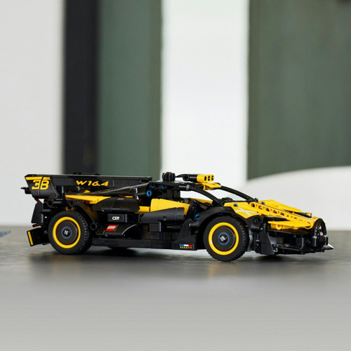 LEGO Technic Bugatti Bolide 9+