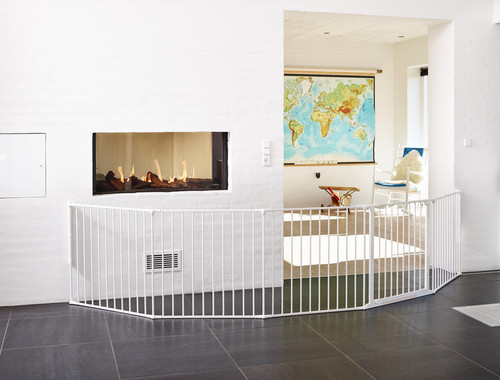 Baby Dan Safety Gate Flex XXL Wall-mounted Hearth Gate 90-350 cm, white